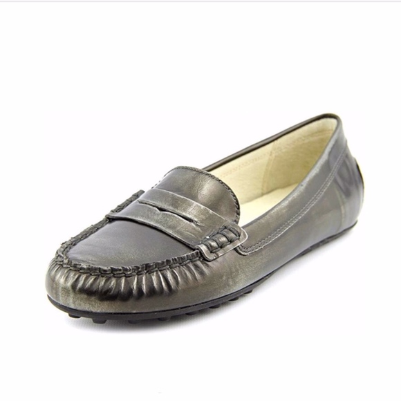 Michael Kors Shoes - Michael Kors Daisy Loafer Flats